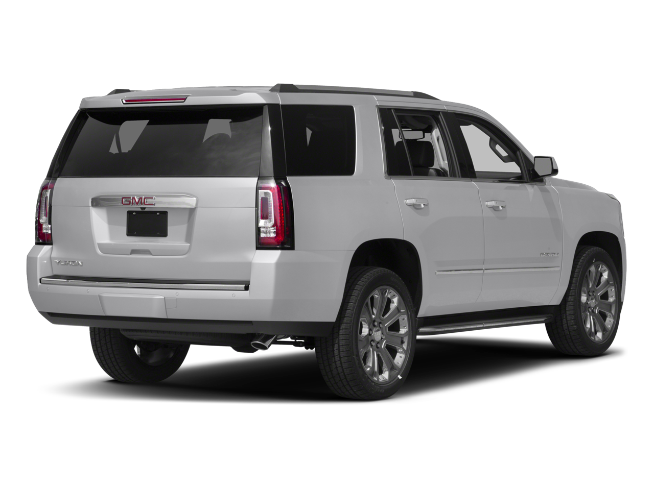 Used 2017 GMC Yukon Denali with VIN 1GKS2CKJ8HR264654 for sale in Roseau, Minnesota