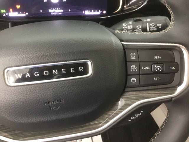 2022 Jeep Wagoneer Series III