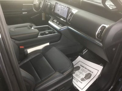 2025 Ford Expedition Tremor