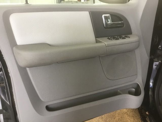 2005 Ford Expedition XLT
