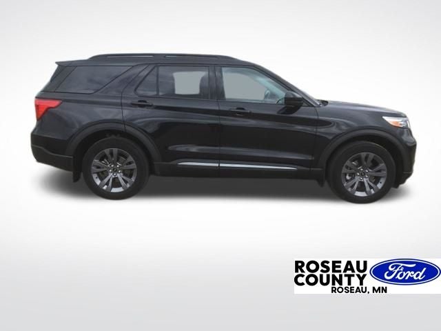 2024 Ford Explorer XLT 4WD's photo