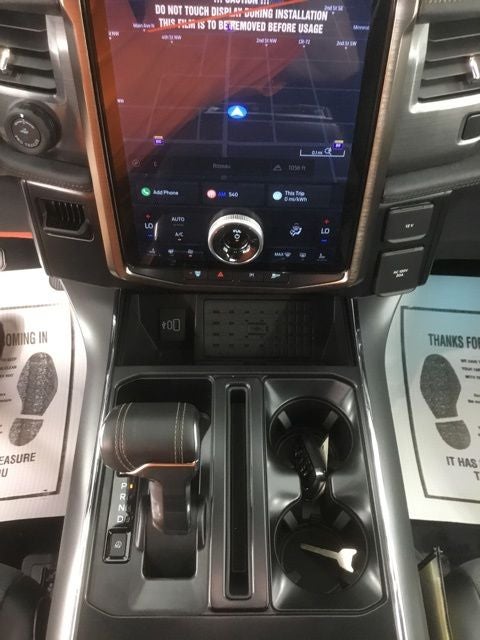 2025 Ford F-150 Lightning Lariat