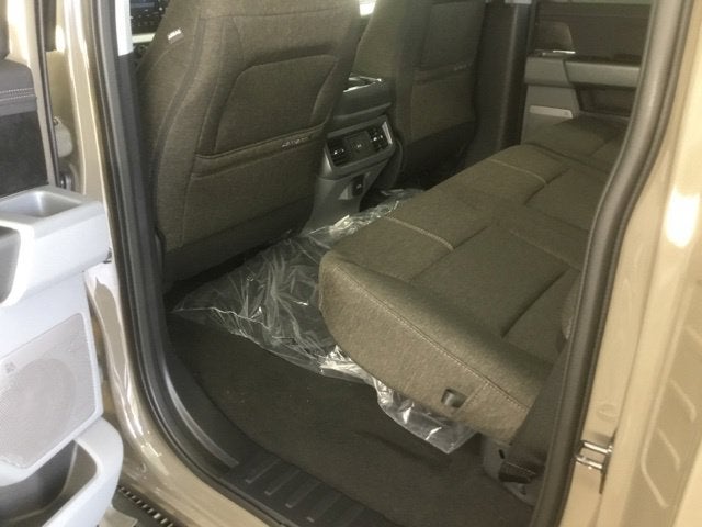 2027 Ford F-350SD XLT