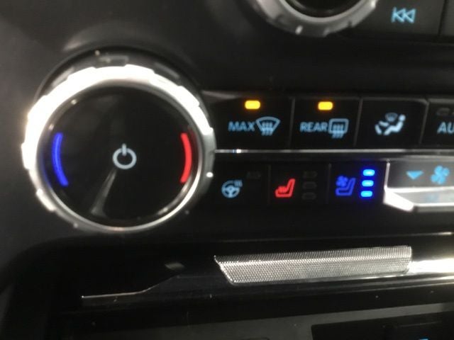 2023 Ford F-350SD Lariat