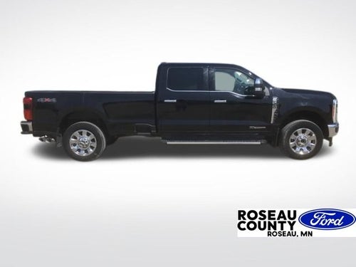 2023 Ford F-350SD Lariat
