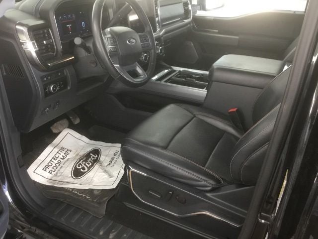 2023 Ford F-350SD Lariat