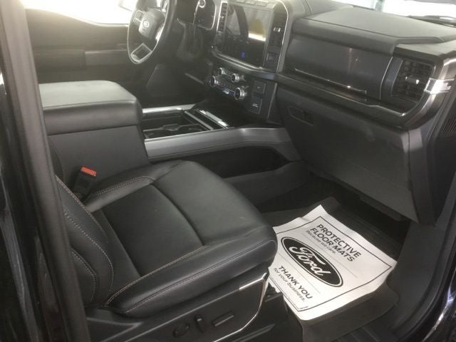 2023 Ford F-350SD Lariat