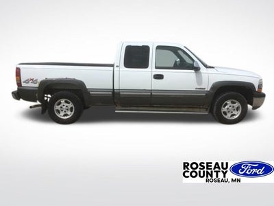 2000 Chevrolet Silverado 1500 LS