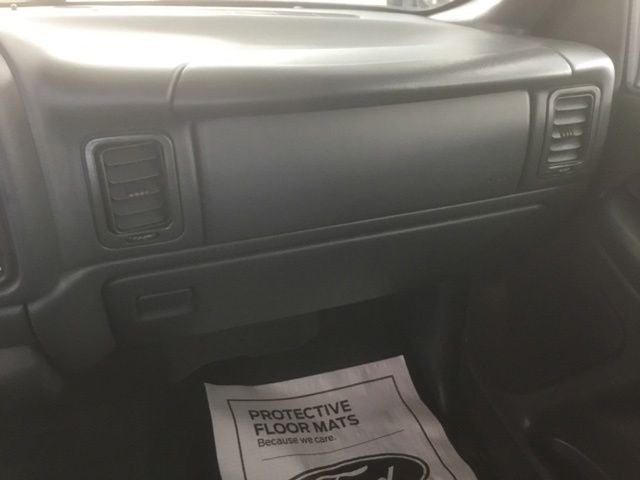 2000 Chevrolet Silverado 1500 LS