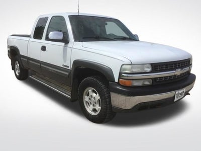 2000 Chevrolet Silverado 1500 LS