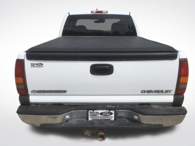 2000 Chevrolet Silverado 1500 LS