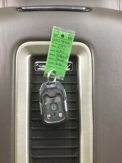 2017 GMC Yukon XL Denali