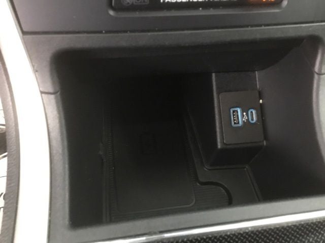 2021 Ford Edge ST Line