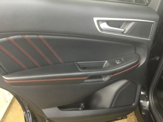 2021 Ford Edge ST Line
