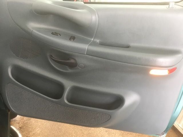 1998 Ford F-150 XLT