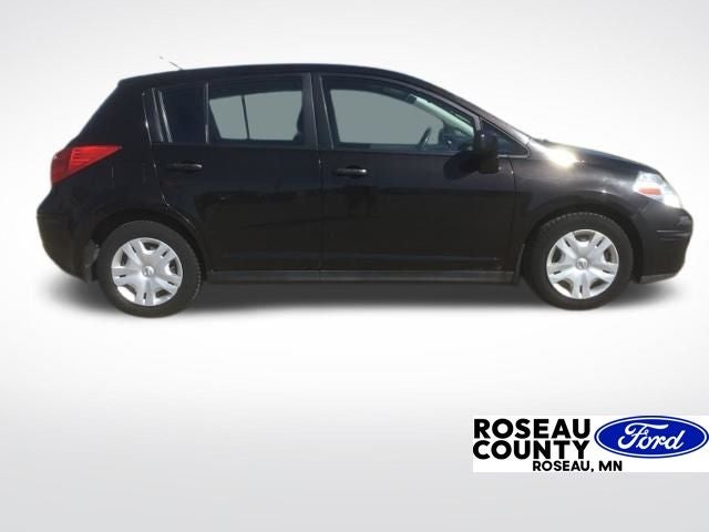 2011 Nissan Versa 1.8 S