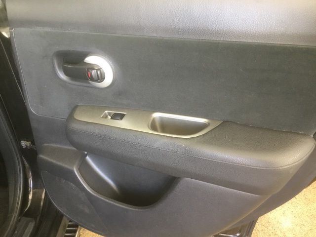 2011 Nissan Versa 1.8 S