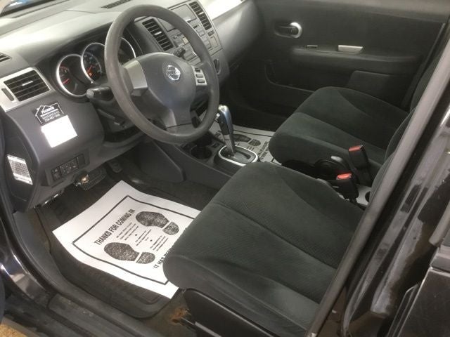 2011 Nissan Versa 1.8 S