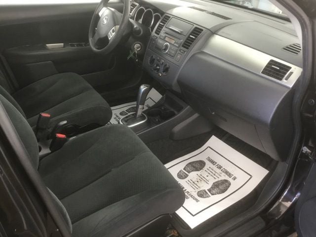 2011 Nissan Versa 1.8 S