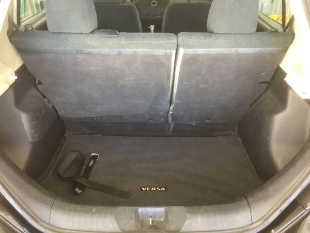 2011 Nissan Versa 1.8 S