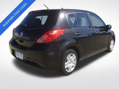 2011 Nissan Versa 1.8 S