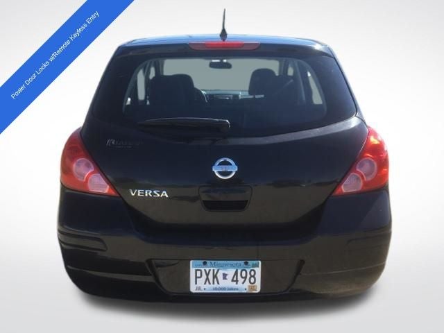 2011 Nissan Versa 1.8 S