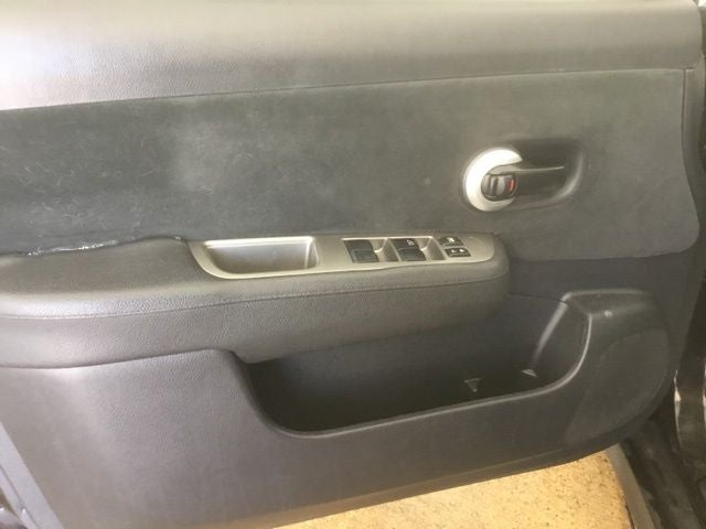 2011 Nissan Versa 1.8 S