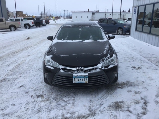 Used 2015 Toyota Camry XLE with VIN 4T4BF1FK3FR515387 for sale in Roseau, Minnesota
