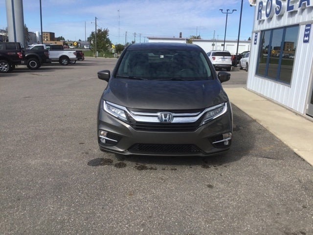 Used 2018 Honda Odyssey Touring with VIN 5FNRL6H80JB043610 for sale in Roseau, Minnesota