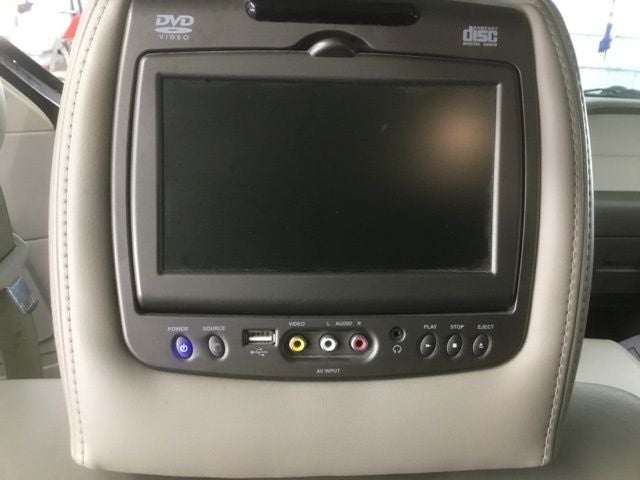 2015 Lincoln Navigator L Base