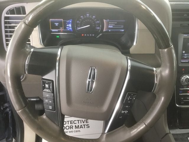2015 Lincoln Navigator L Base