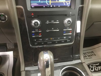 2015 Lincoln Navigator L Base