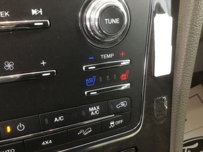 2015 Lincoln Navigator L Base