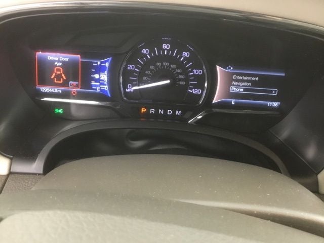 2015 Lincoln Navigator L Base