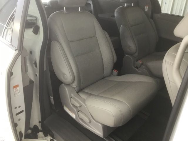 2020 Toyota Sienna XLE Premium 7 Passenger