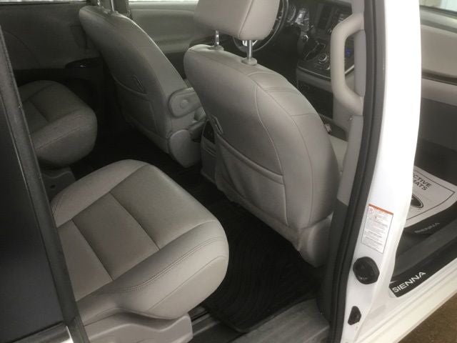 2020 Toyota Sienna XLE Premium 7 Passenger