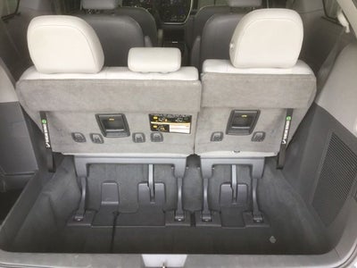 2020 Toyota Sienna XLE Premium 7 Passenger